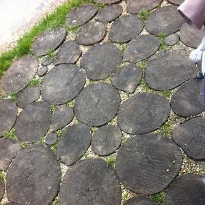 Meet your Posher, Sabile